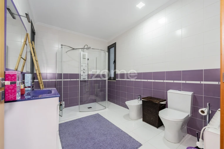 Moradia T4 para Venda em Friestas Foto 25