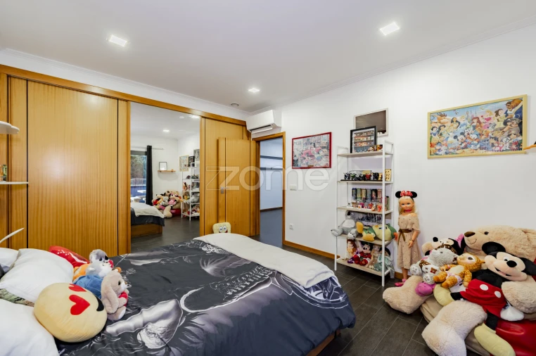 Moradia T4 para Venda em Friestas Foto 29