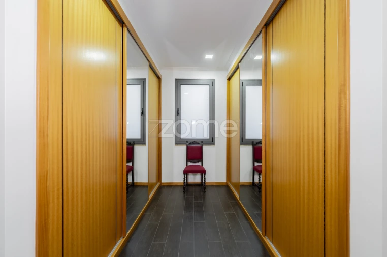 Moradia T4 para Venda em Friestas Foto 32