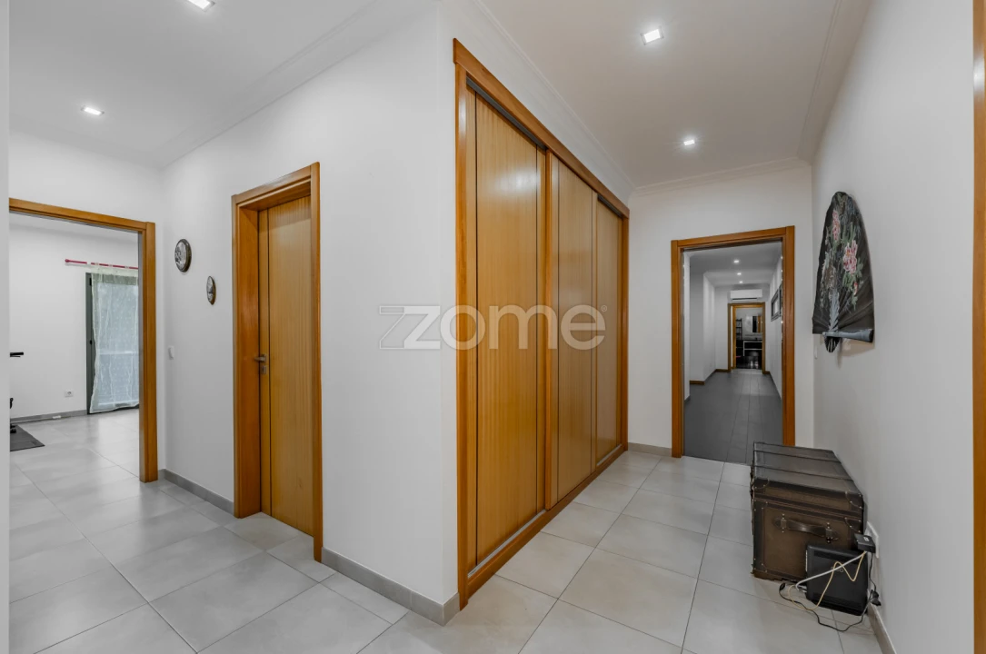 Moradia T4 para Venda em Friestas Foto 19