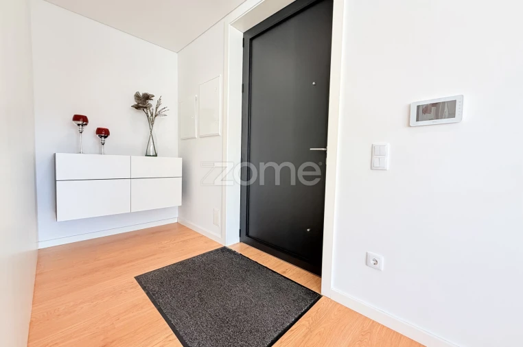 Moradia T3 para Venda em Vale (São Cosme), Telhado e Portela Foto 4