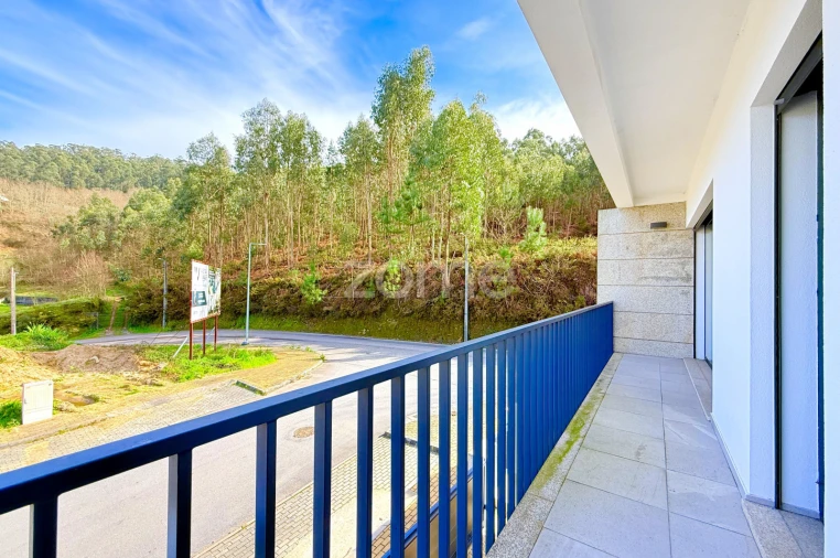 Moradia T3 para Venda em Vale (São Cosme), Telhado e Portela Foto 45