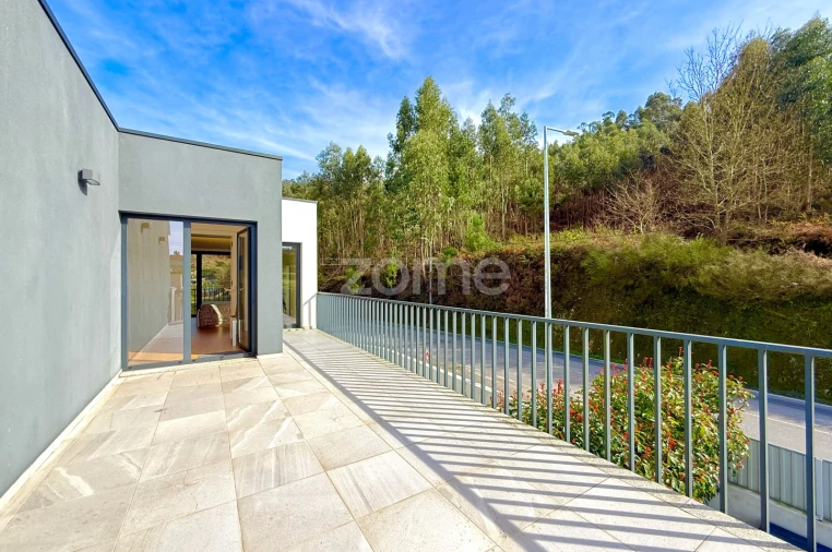 Moradia T3 para Venda em Vale (São Cosme), Telhado e Portela Foto 40