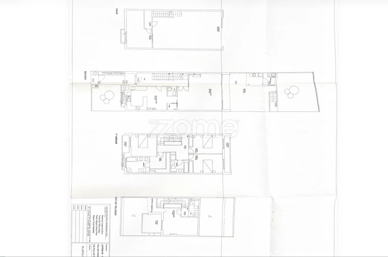 Moradia T4 para Venda em Canelas Foto 50