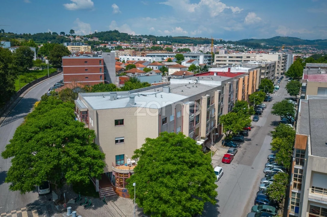 Apartamento T2 para Venda em Gualtar Foto 26