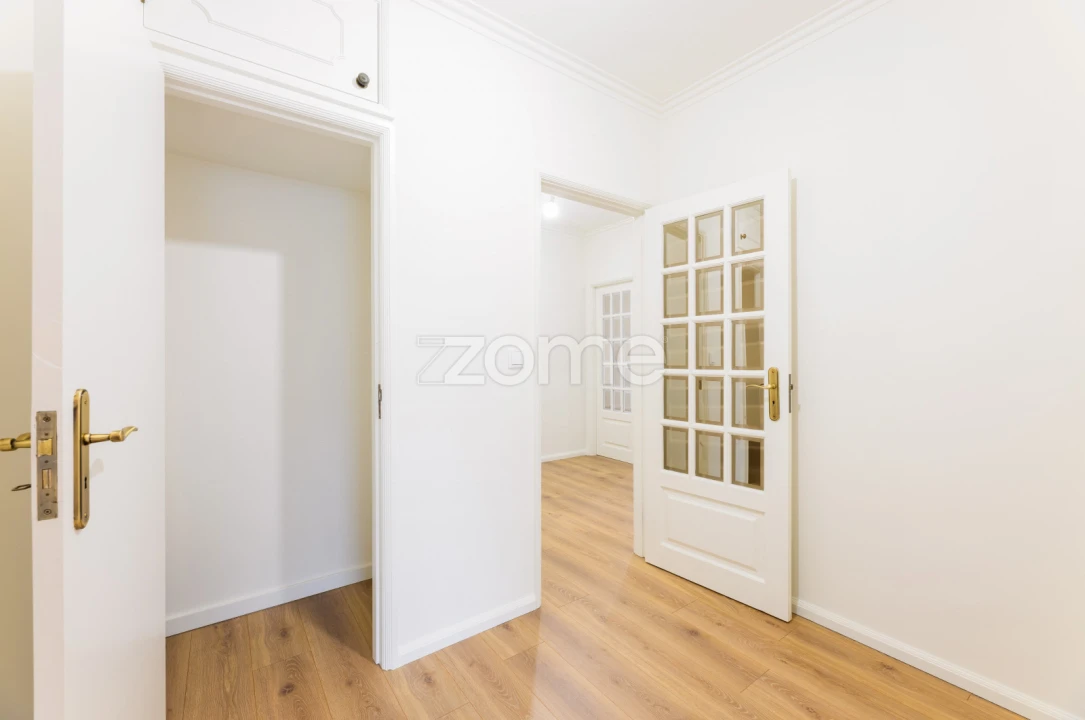 Apartamento T2 para Venda em Gualtar Foto 11