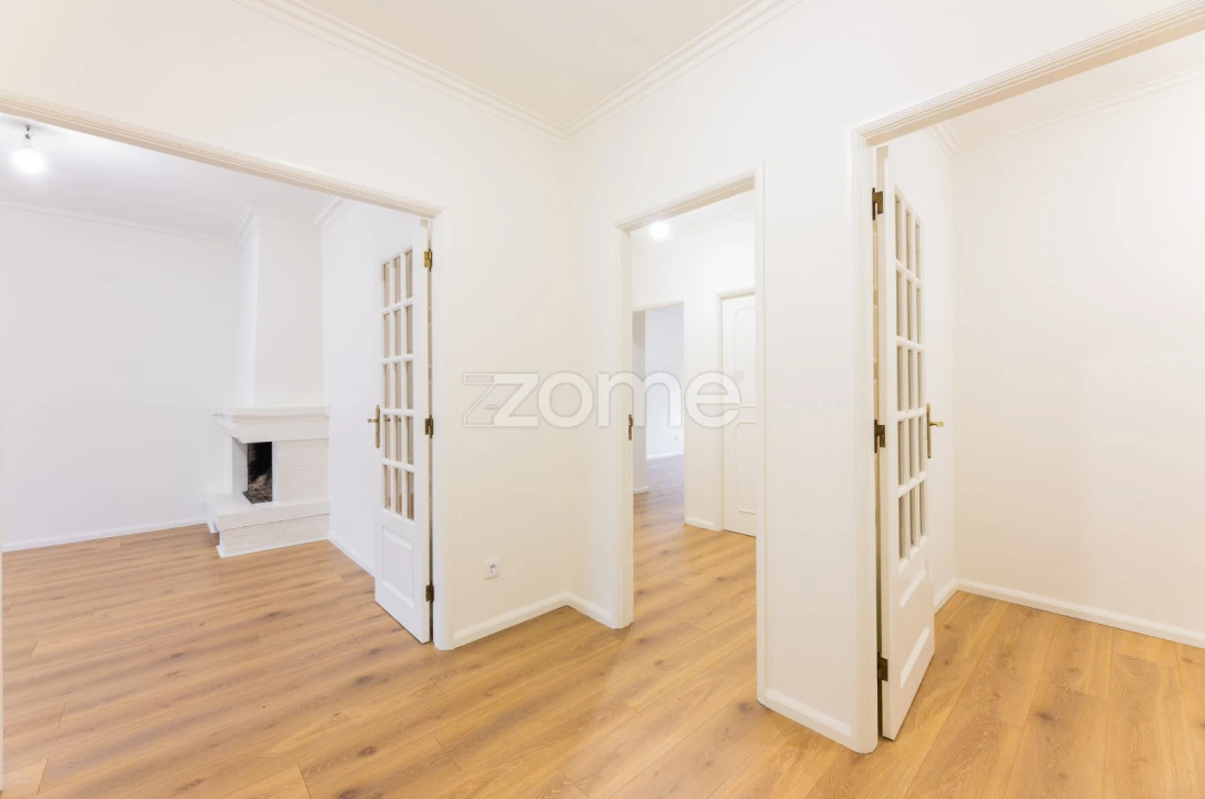 Apartamento T2 para Venda em Gualtar Foto 6