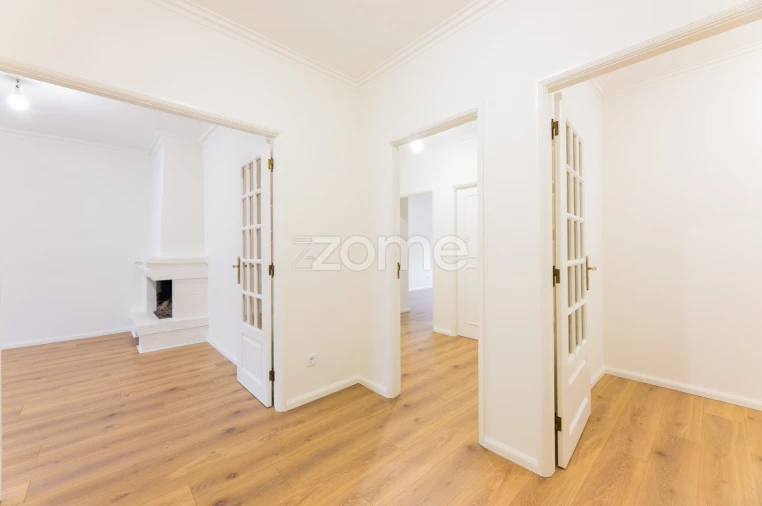 Apartamento T2 para Venda em Gualtar Foto 6