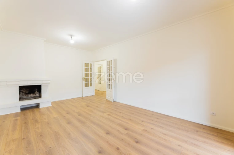 Apartamento T2 para Venda em Gualtar Foto 7