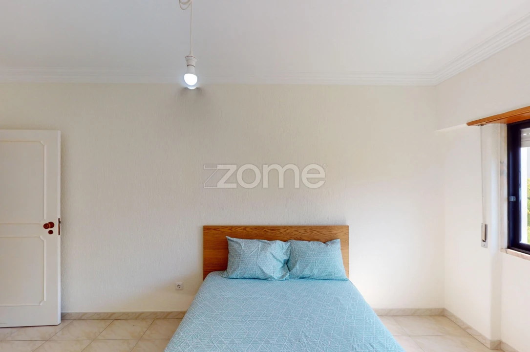 Apartamento T1 para Venda em Carcavelos e Parede Foto 15