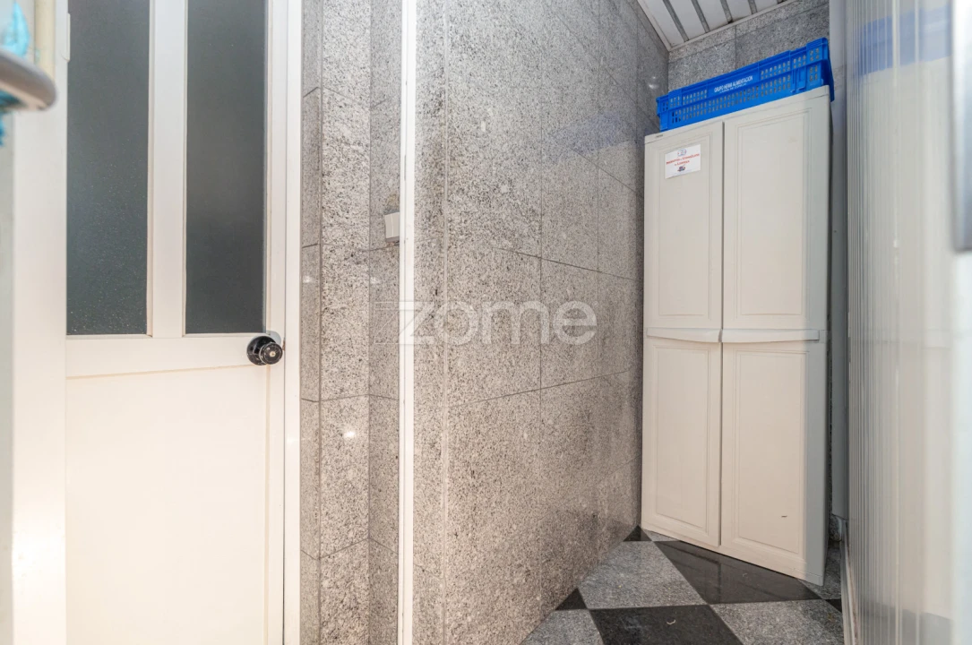 Negócio para Venda em Eiras e São Paulo de Frades Foto 12