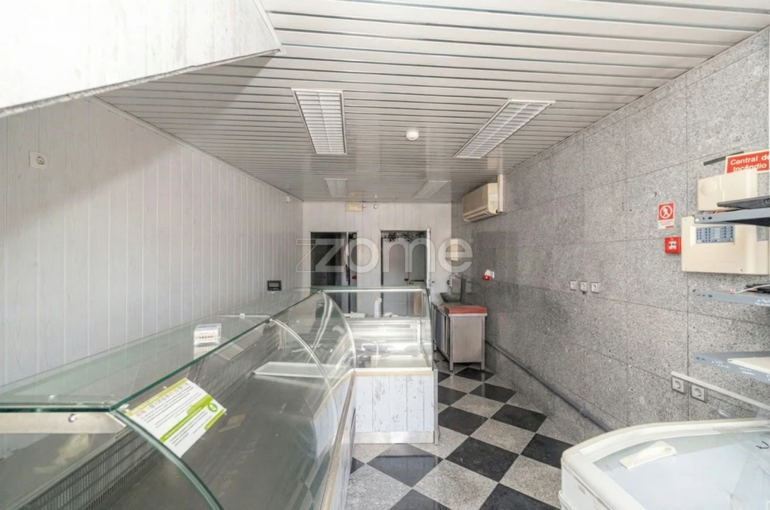 Negócio para Venda em Eiras e São Paulo de Frades Foto 6