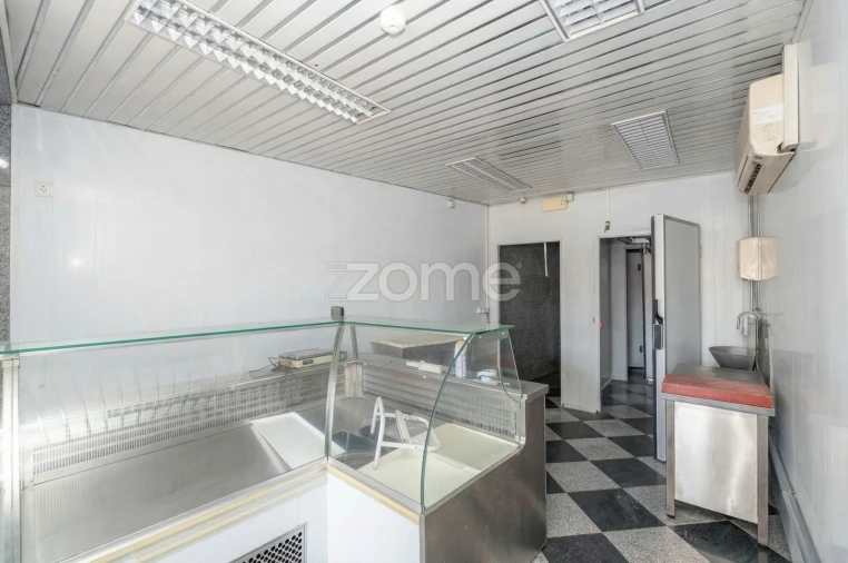 Negócio para Venda em Eiras e São Paulo de Frades Foto 8