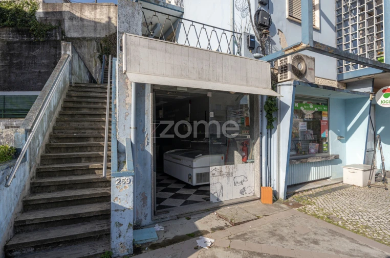 Negócio para Venda em Eiras e São Paulo de Frades Foto 15