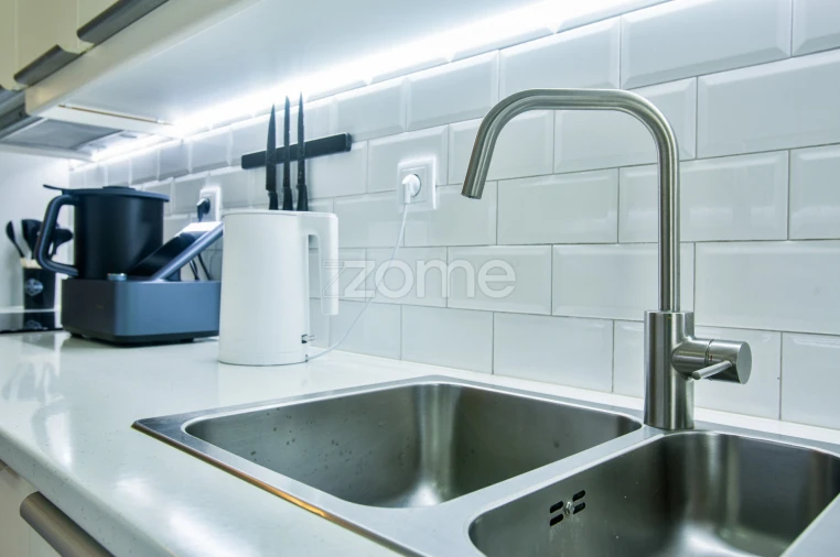 Moradia T3 para Venda em Ponta Delgada (São José) Foto 5