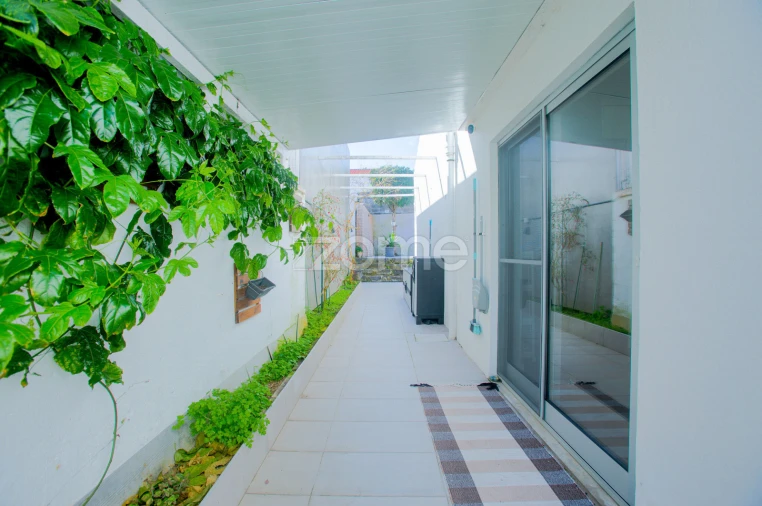 Moradia T3 para Venda em Ponta Delgada (São José) Foto 16