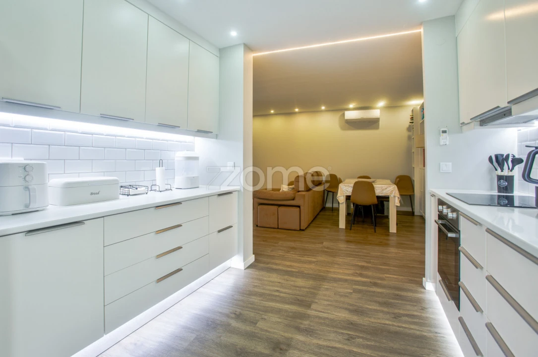 Moradia T3 para Venda em Ponta Delgada (São José) Foto 4