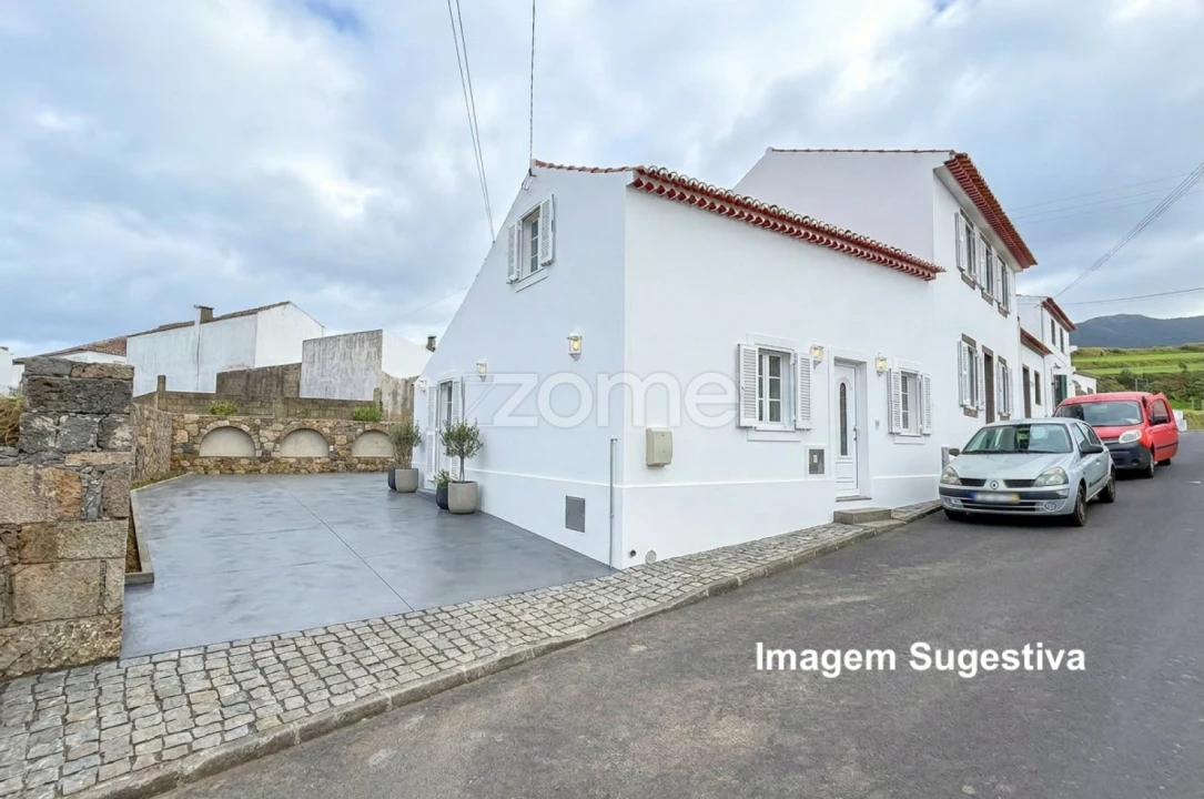 Moradia T2 para Venda em Nordeste Foto 19