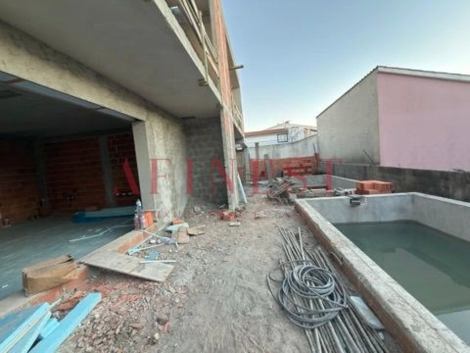 Moradia T4 para Venda em Fernao Ferro Foto 4