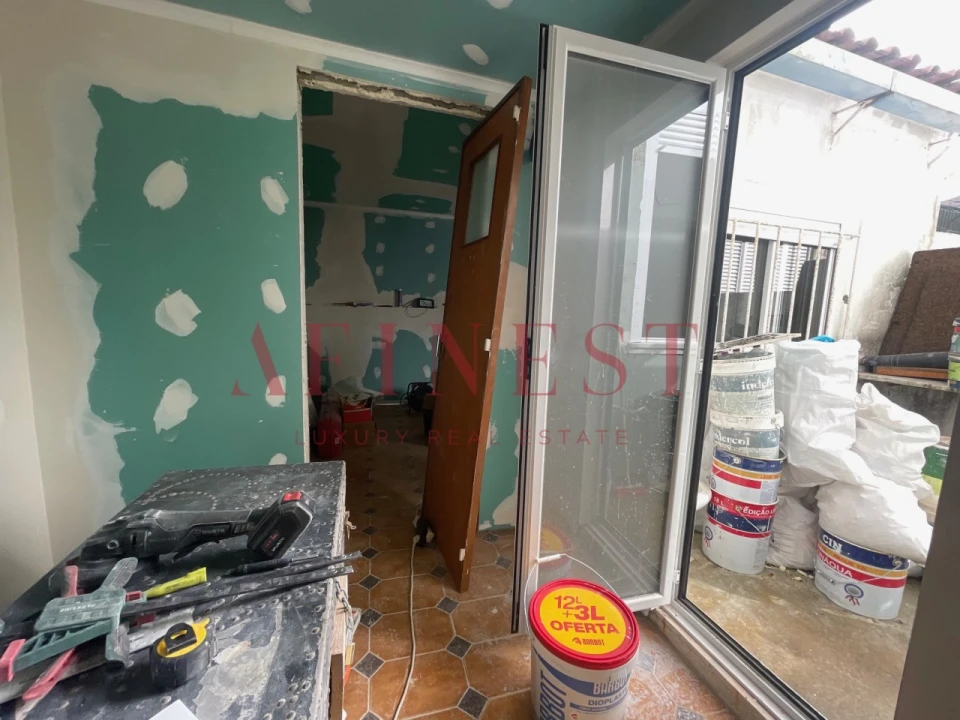 Apartamento T2 para Venda em Águas Livres Foto 6