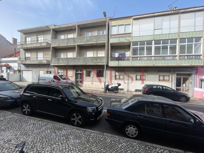 Apartamento T2 para Venda em Águas Livres