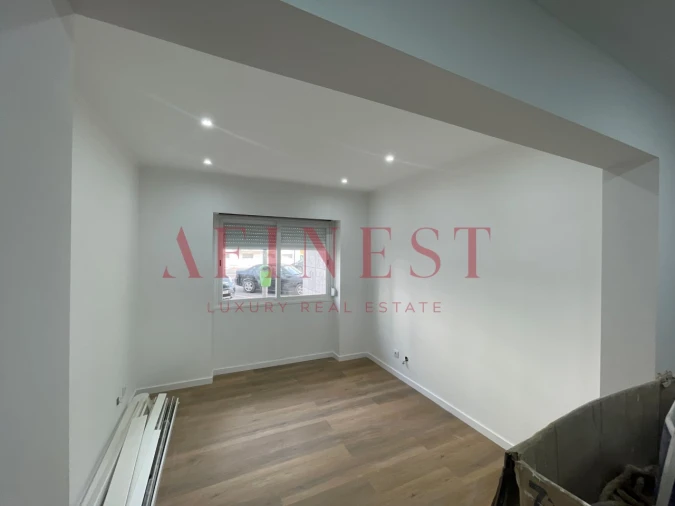 Apartamento T1 para Venda em Águas Livres Foto 3