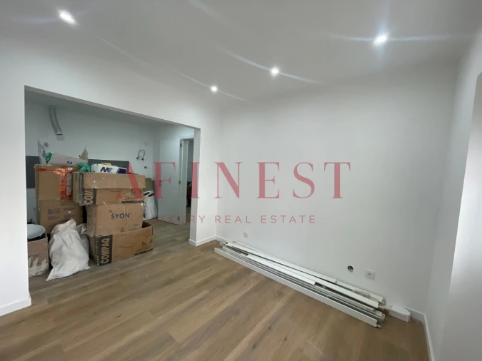 Apartamento T1 para Venda em Águas Livres Foto 5