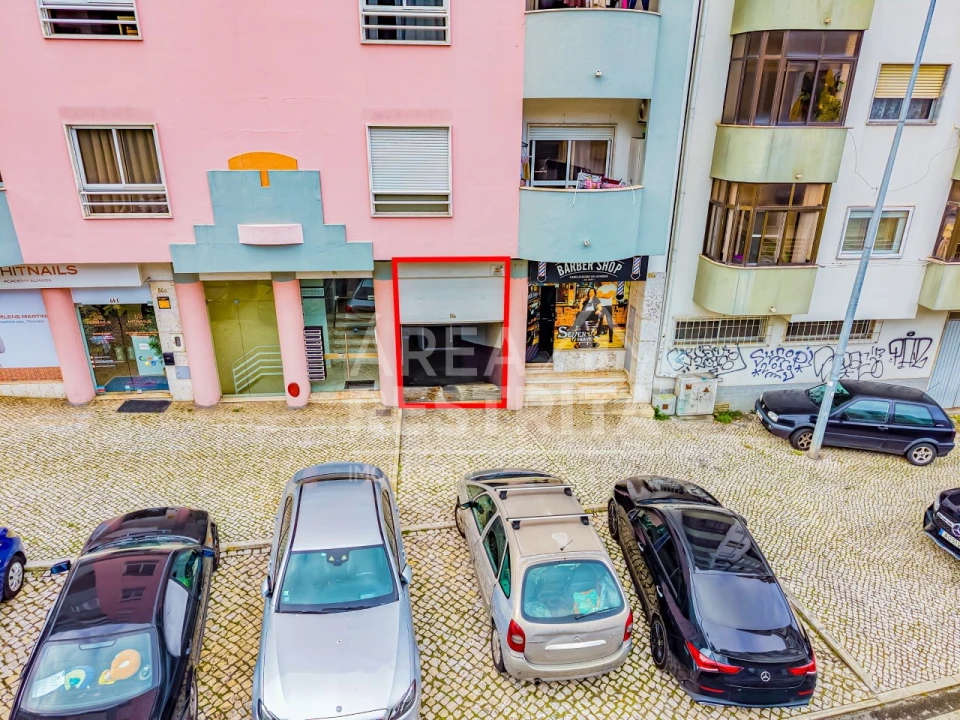 Garagem para Venda em Laranjeiro e Feijó Foto 2