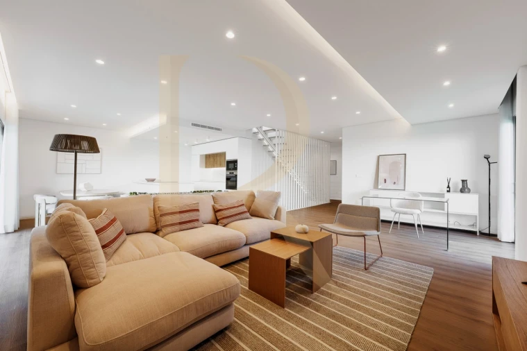 Moradia T4 para Venda em Amora Foto 3