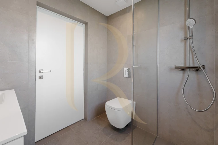 Moradia T4 para Venda em Amora Foto 9