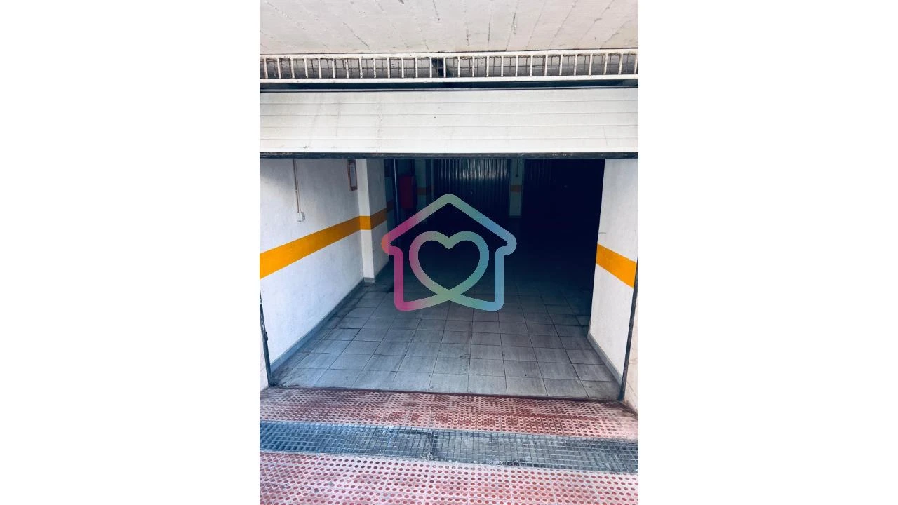 Garagem para Arrendamento em Massamá e Monte Abraão Foto 4