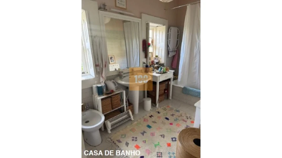 Moradia T4 para Arrendamento em Arcozelo Foto 15