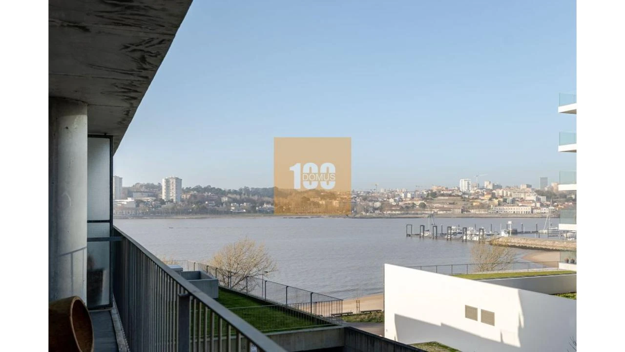 Apartamento T3 para Venda em Malta e Canidelo Foto 10