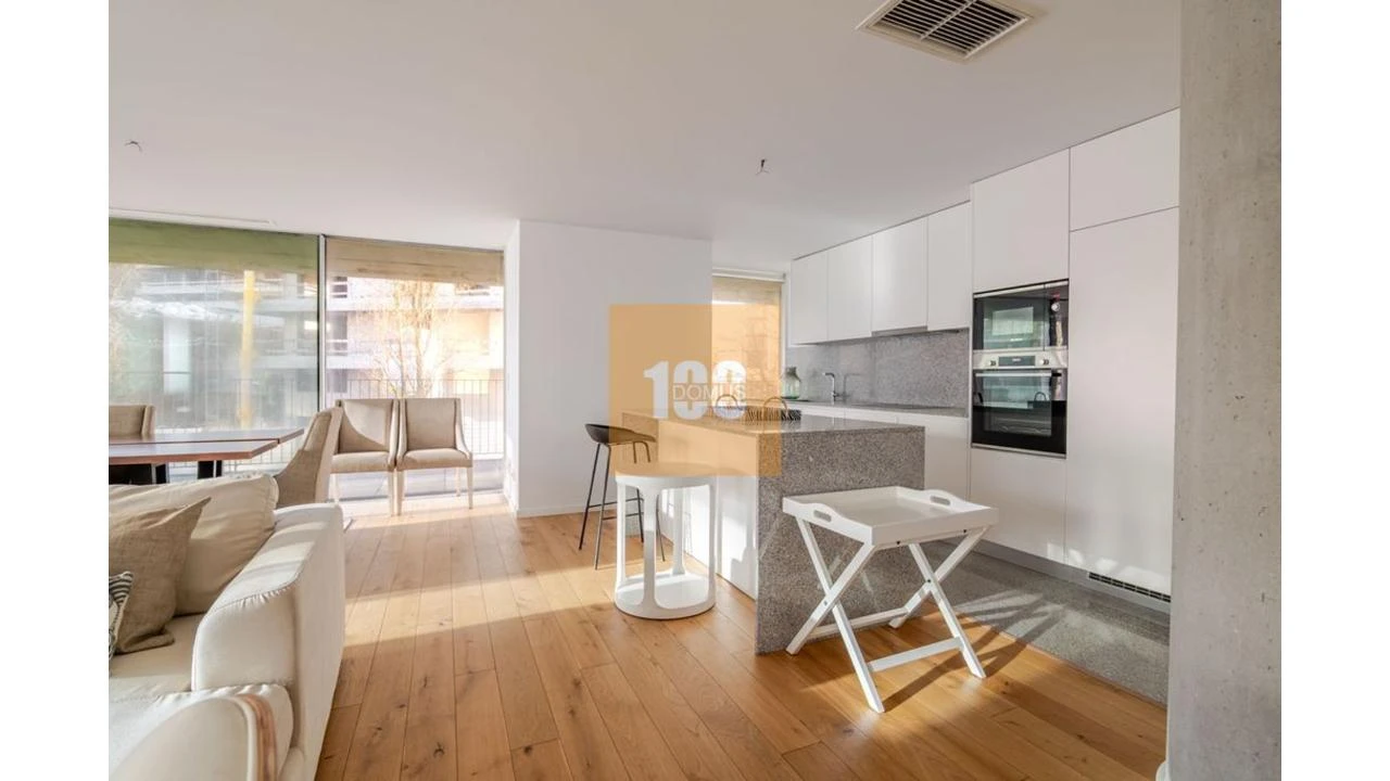 Apartamento T3 para Venda em Malta e Canidelo Foto 11