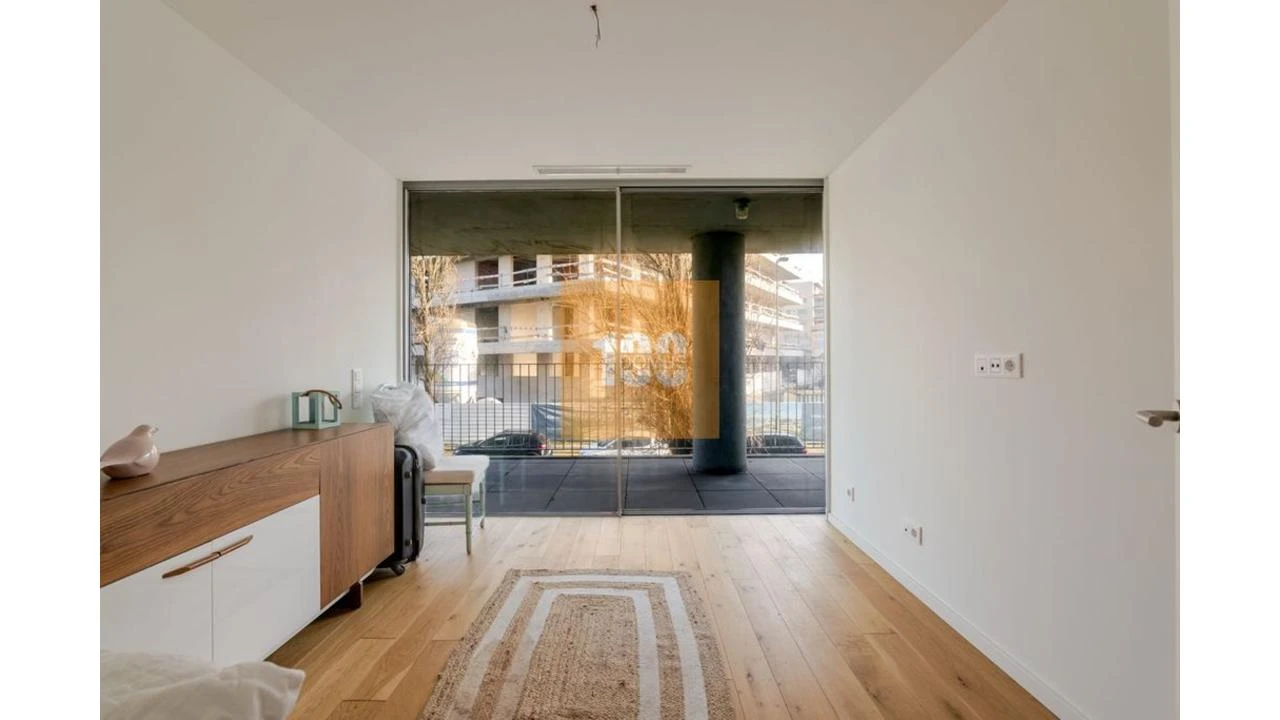 Apartamento T3 para Venda em Malta e Canidelo Foto 16