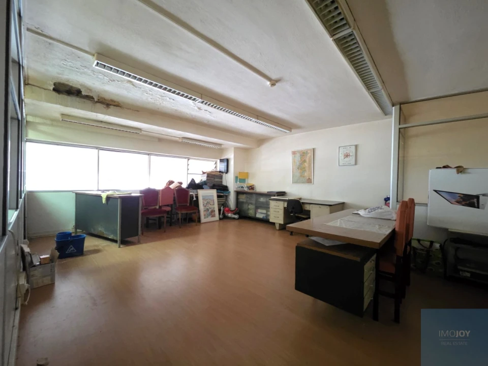 Loja para Arrendamento em Lumiar Foto 12