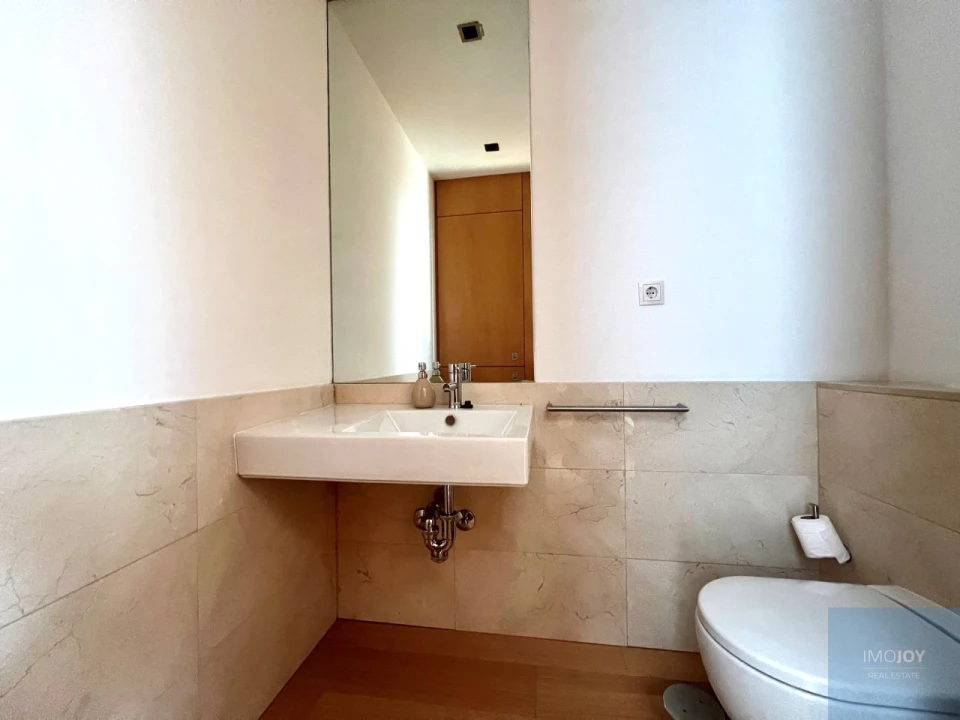 Apartamento T1 para Arrendamento em São Mamede de Infesta e Senhora da Hora Foto 26