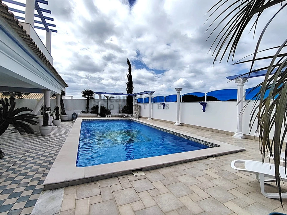 Moradia T4 para Venda em Albufeira e Olhos de Água Foto 22