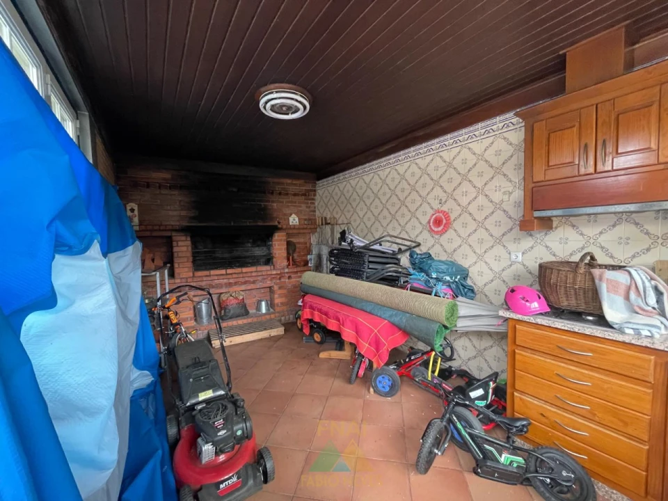 Moradia T4 para Venda em Rebordões (Santa Maria) Foto 26