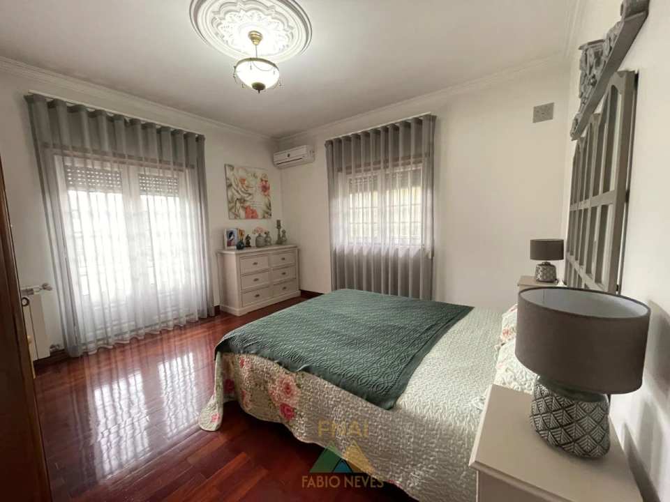 Moradia T4 para Venda em Rebordões (Santa Maria) Foto 51