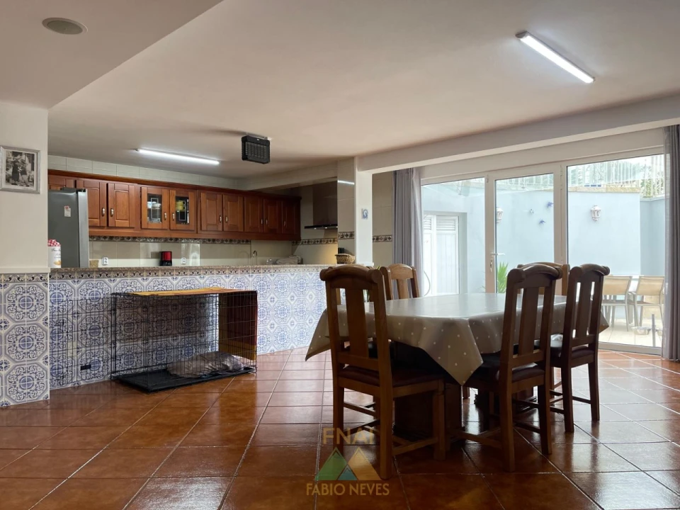 Moradia T4 para Venda em Rebordões (Santa Maria) Foto 75