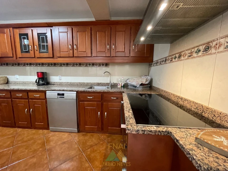 Moradia T4 para Venda em Rebordões (Santa Maria) Foto 92