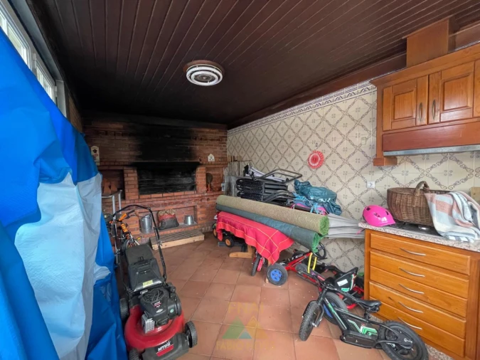 Moradia T4 para Venda em Rebordões (Santa Maria) Foto 26