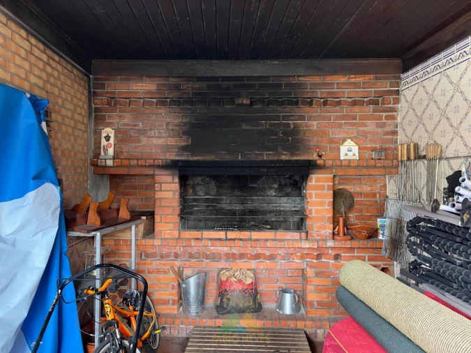 Moradia T4 para Venda em Rebordões (Santa Maria) Foto 28