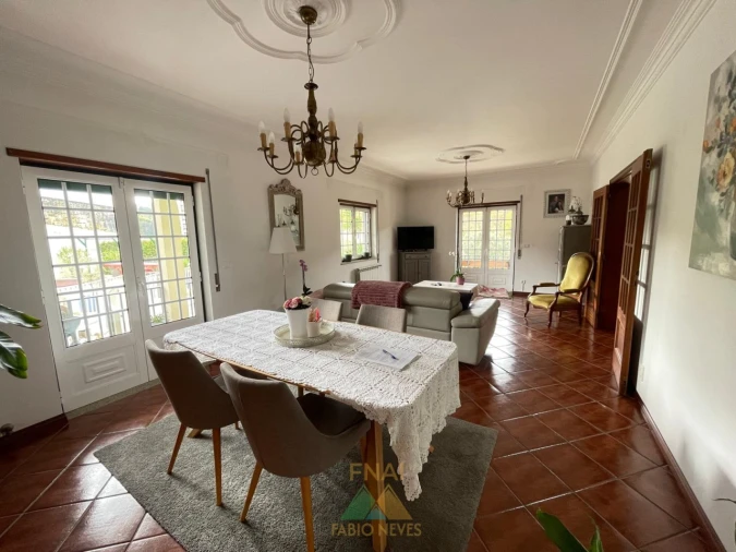 Moradia T4 para Venda em Rebordões (Santa Maria) Foto 34