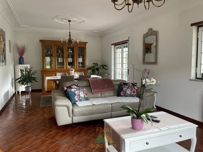 Moradia T4 para Venda em Rebordões (Santa Maria) Foto 37