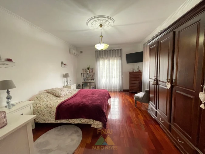 Moradia T4 para Venda em Rebordões (Santa Maria) Foto 58