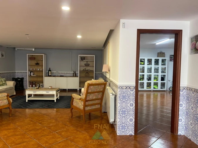 Moradia T4 para Venda em Rebordões (Santa Maria) Foto 67