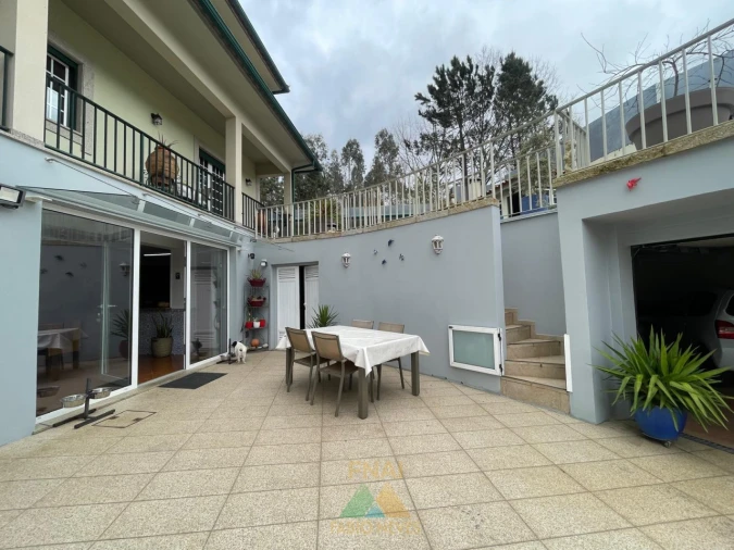 Moradia T4 para Venda em Rebordões (Santa Maria) Foto 83