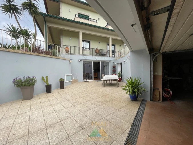 Moradia T4 para Venda em Rebordões (Santa Maria) Foto 86